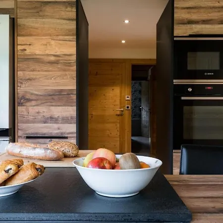 6 Bedrooms Chalet With Sauna & Nearby Skilifts- If You Want To Book, Please Contact On Wh-ats-app - 0034-635-520-036 !!!! Villa *